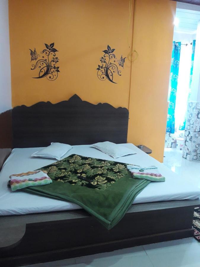 Hotel Rajvihar Pachmarhī Zewnętrze zdjęcie