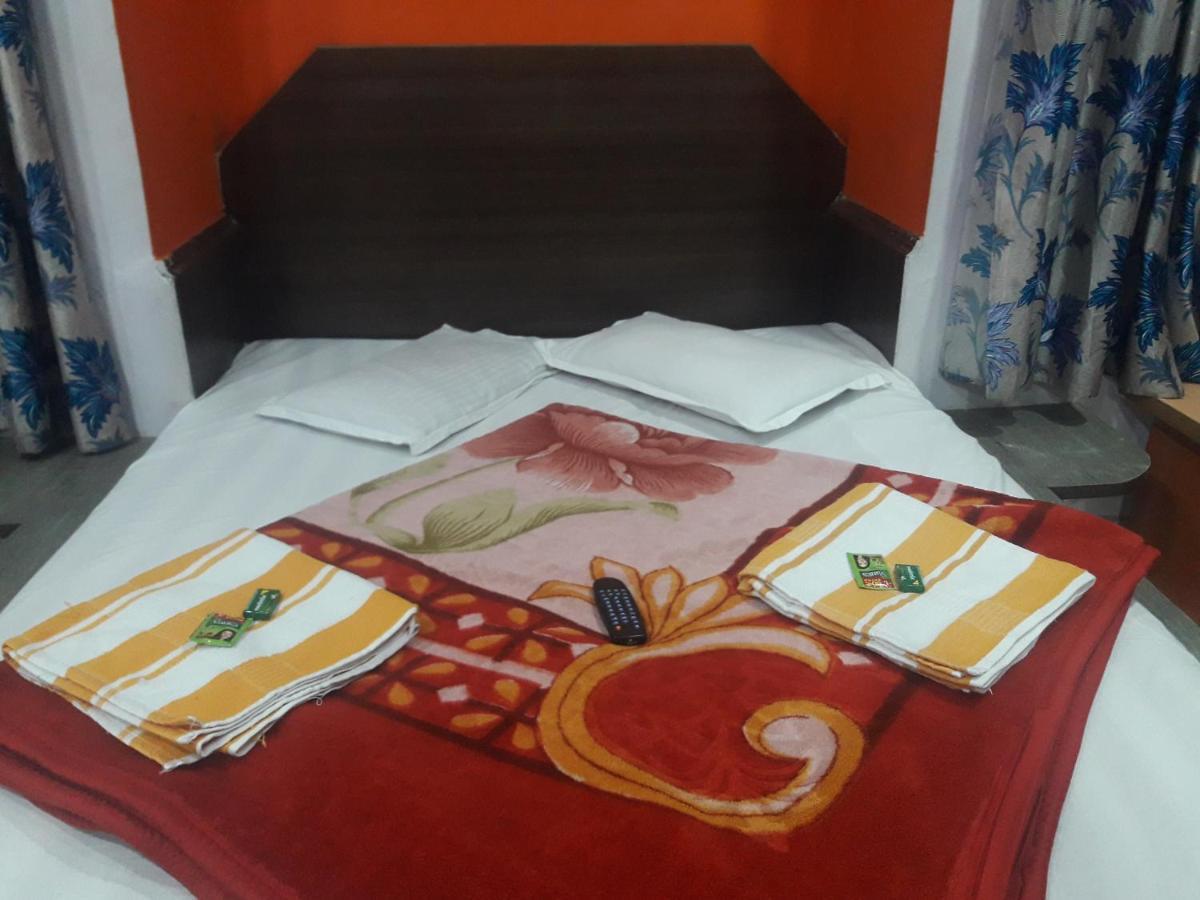 Hotel Rajvihar Pachmarhī Zewnętrze zdjęcie