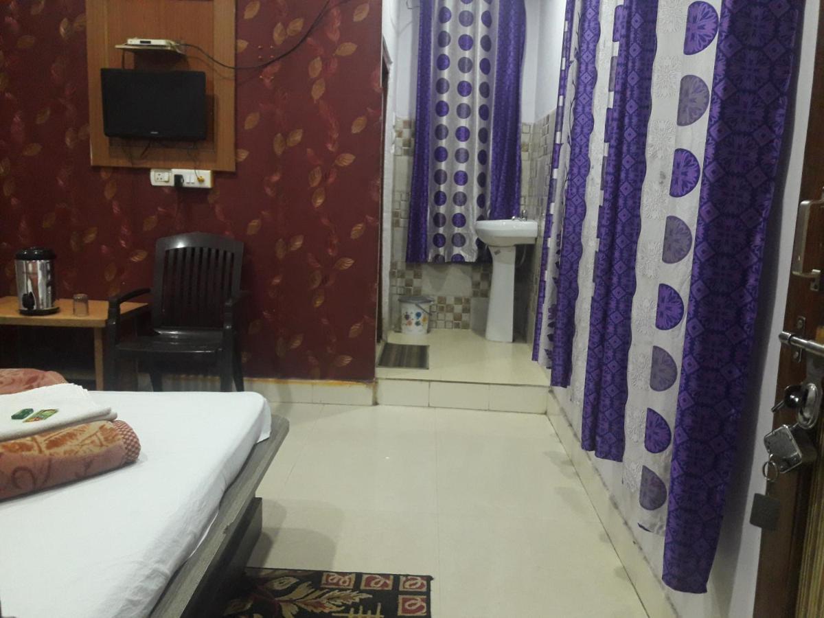 Hotel Rajvihar Pachmarhī Zewnętrze zdjęcie