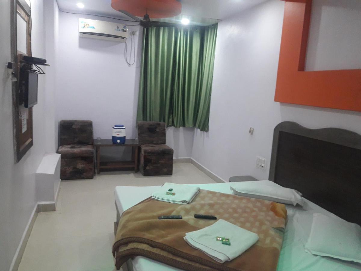 Hotel Rajvihar Pachmarhī Zewnętrze zdjęcie