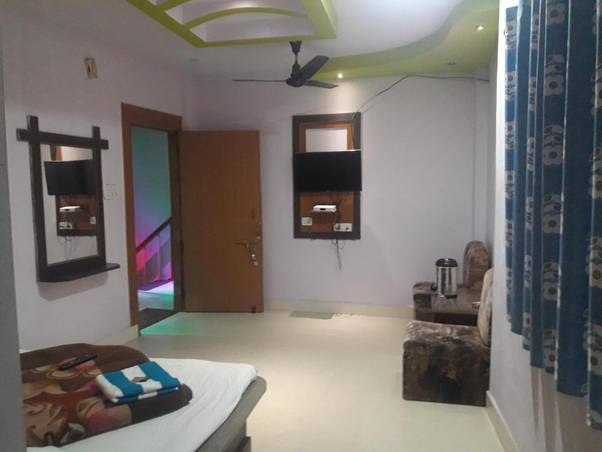 Hotel Rajvihar Pachmarhī Zewnętrze zdjęcie