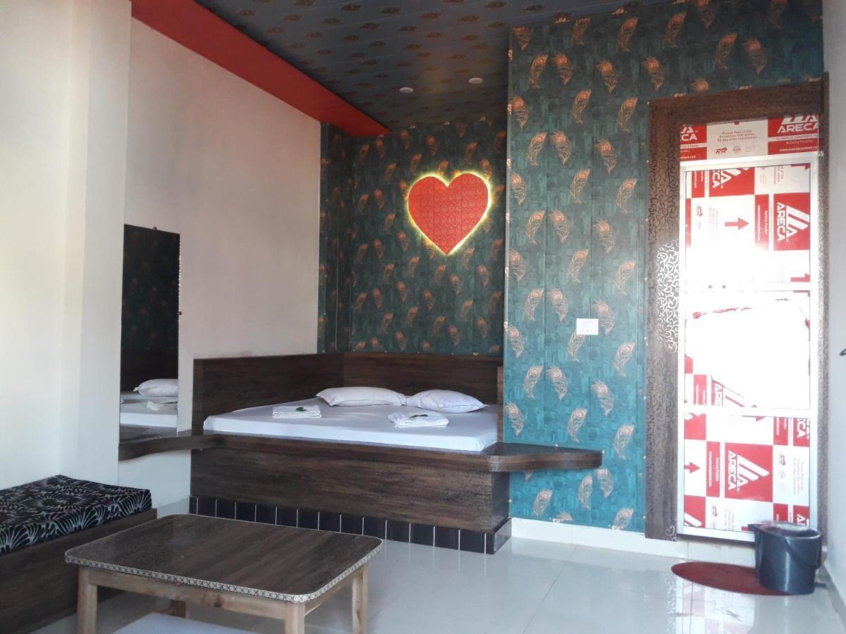 Hotel Rajvihar Pachmarhī Zewnętrze zdjęcie