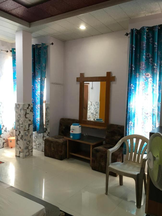 Hotel Rajvihar Pachmarhī Zewnętrze zdjęcie